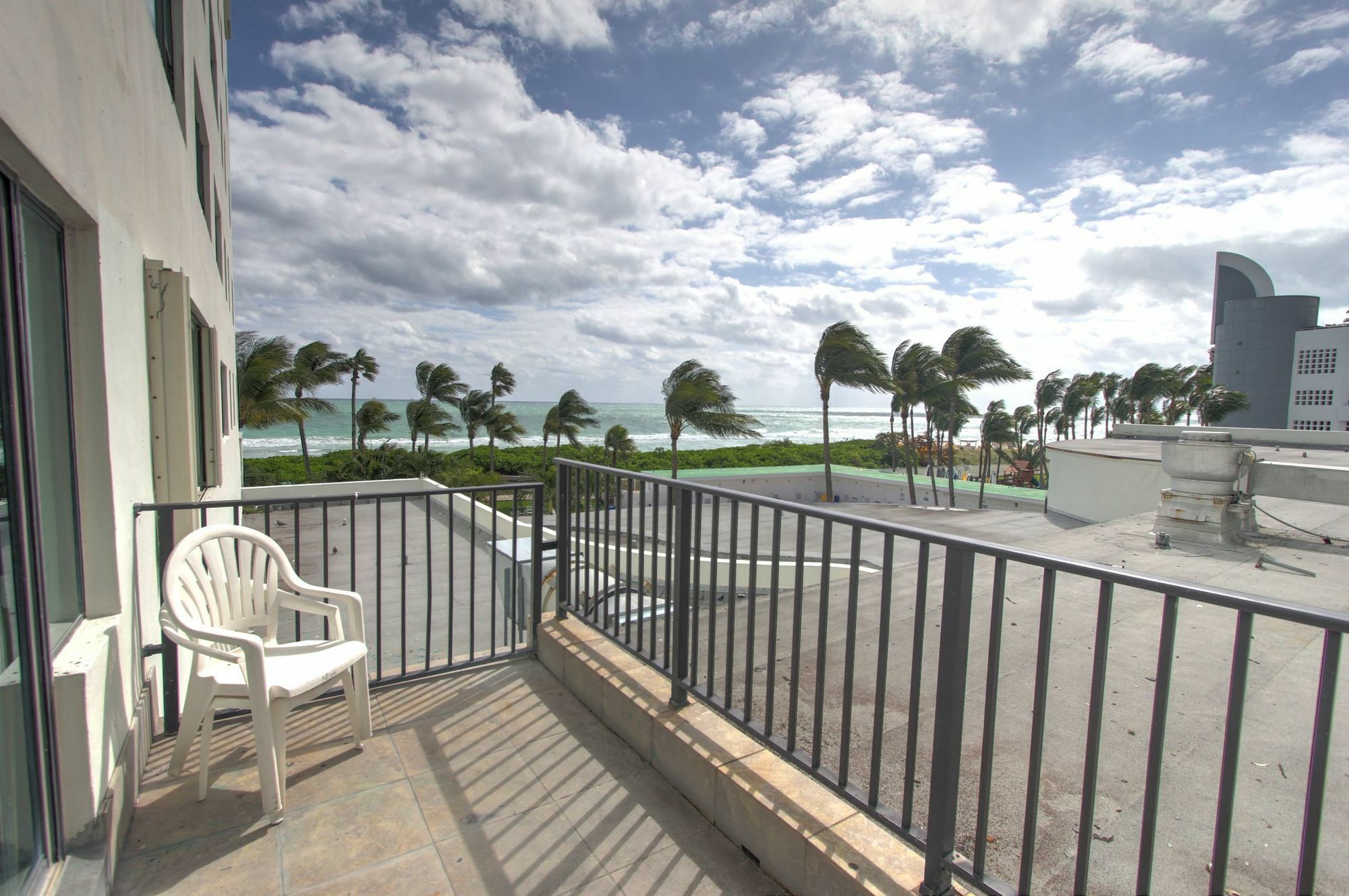 Private Apartments At The Casablanca Miami Beach Eksteriør bilde