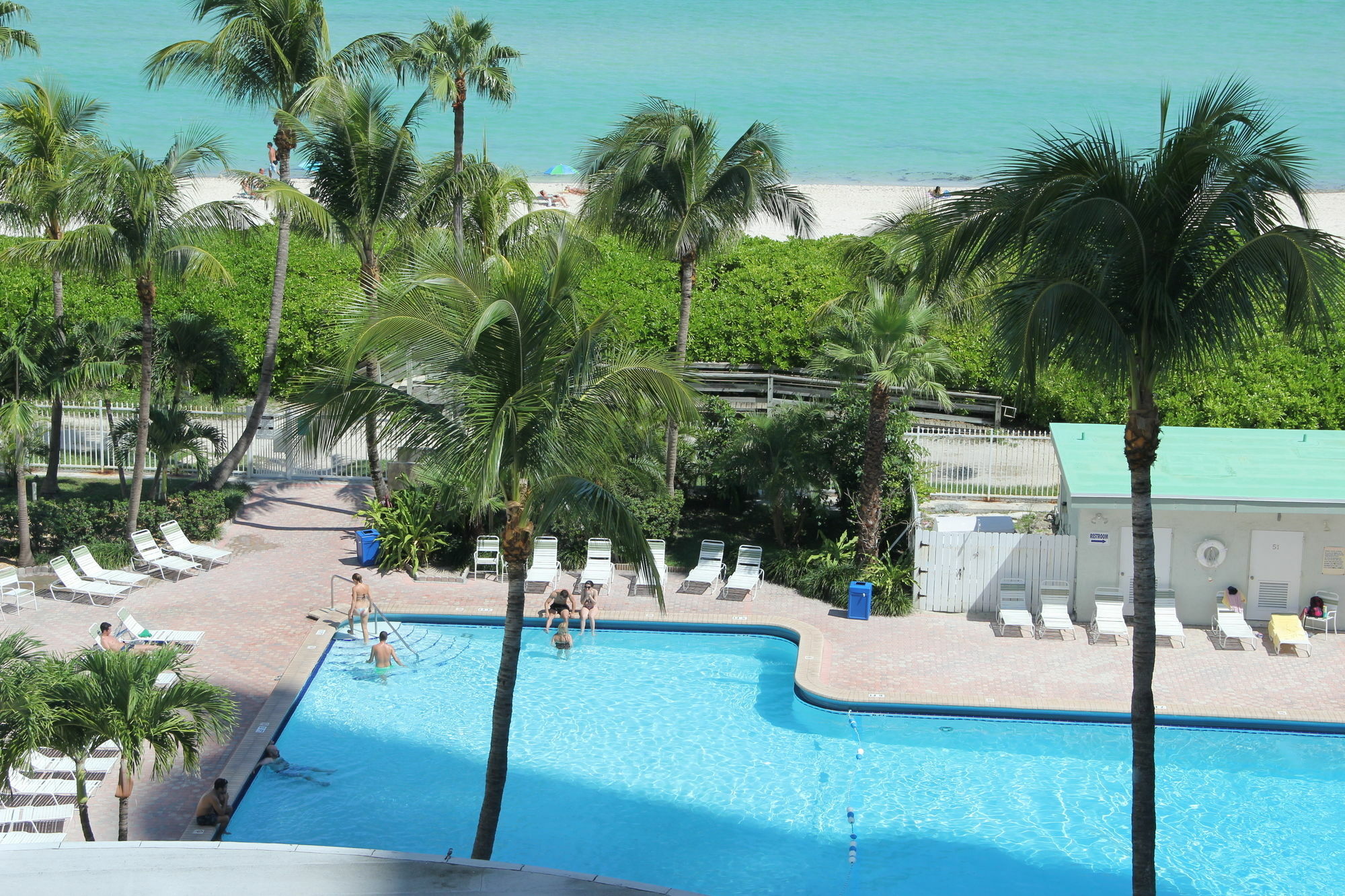Private Apartments At The Casablanca Miami Beach Eksteriør bilde